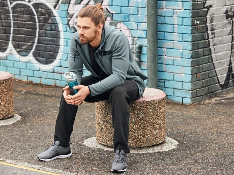 Deze joggingbroek van Lidl betekent goedkoop comfort | Gewoonvoorhem